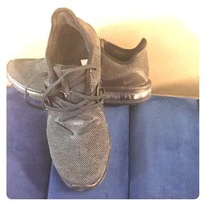 Nike Wmns Air Max Sequents 3